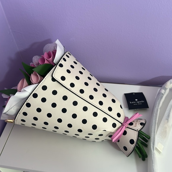 Nwt Kate spade flora 3d bouquet bag - Picture 12 of 14